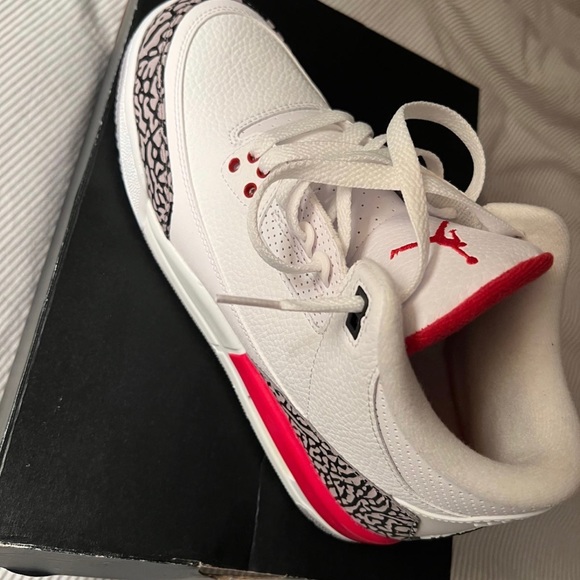 2018 Jordan 3 Retro - Picture 5 of 9